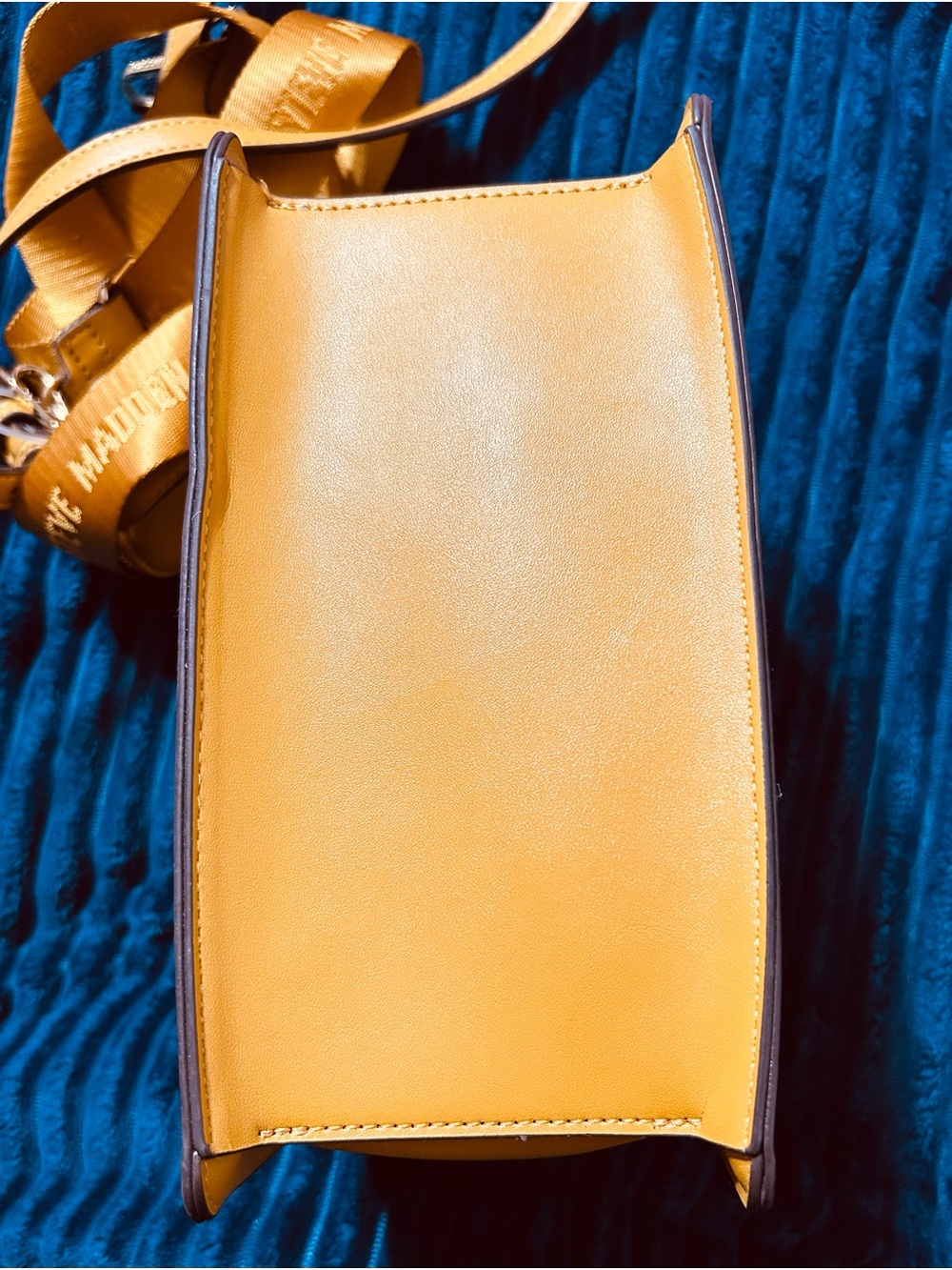 Steve Madden Bevelyn Crossbody Satchel- MERIGOLD - Picture 6 of 14
